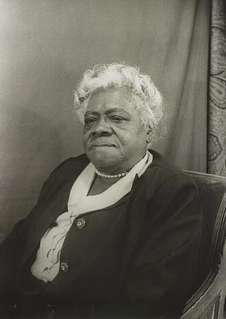 Mary McLeod Bethune height profile photo