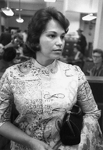 Mary Moorman height profile photo