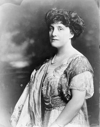 Mary Roberts Rinehart height profile photo