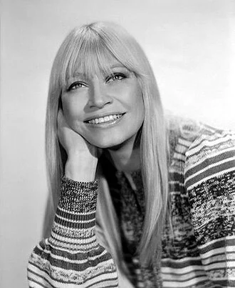 Mary Travers height profile photo