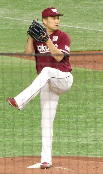 Masahiro Tanaka height profile photo