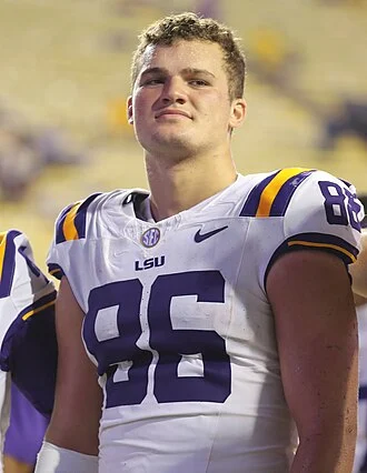 Mason Taylor height profile photo