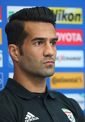 Masoud Shojaei height profile photo