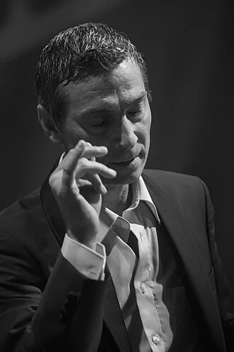 Massimo Savić height profile photo