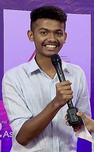 Mathew Thomas height profile photo