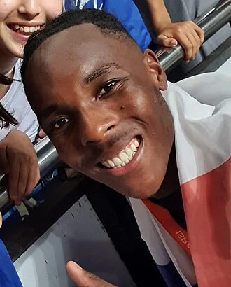 Mathys Tel height profile photo