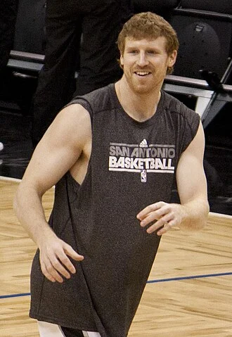 Matt Bonner height profile photo