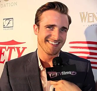 Matthew Hussey height profile photo