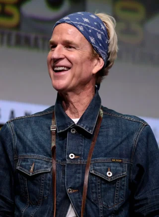 Matthew Modine height profile photo