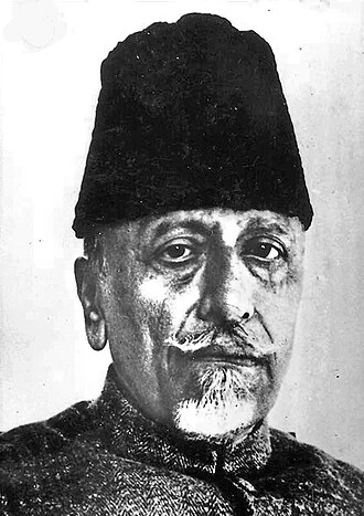 Maulana Azad height profile photo