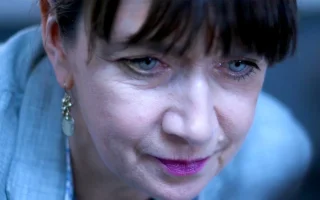Maureen Beattie height profile photo