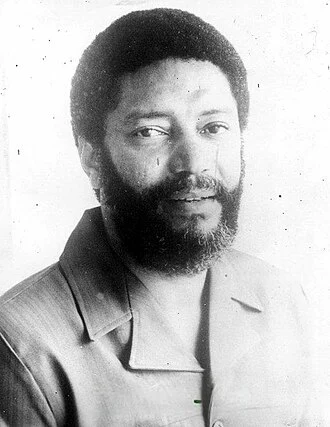 Maurice Bishop height profile photo
