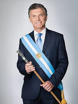 Mauricio Macri height profile photo