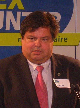 Mauril Bélanger height profile photo