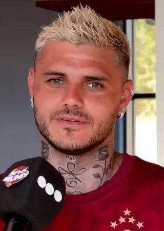 Mauro Icardi height profile photo