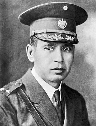 Maximiliano Hernández Martínez height profile photo