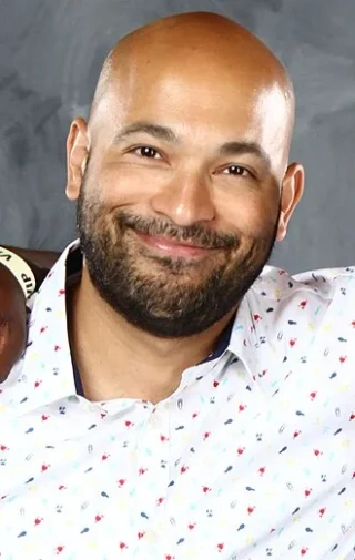 Maximiliano Hernández height profile photo
