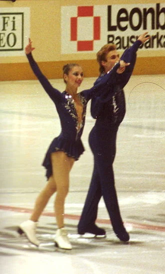 Maya Usova height profile photo