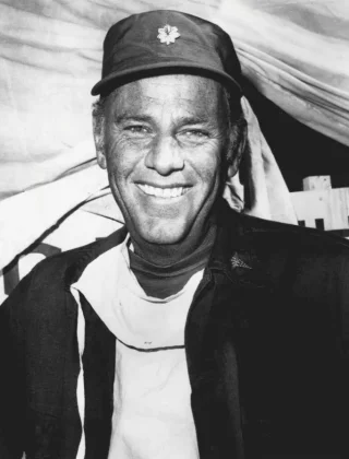 McLean Stevenson height profile photo