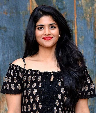 Megha Akash height profile photo