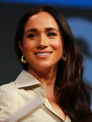 Meghan, Duchess of Sussex height profile photo