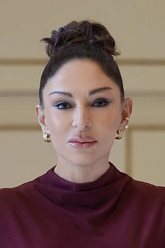 Mehriban Aliyeva height profile photo