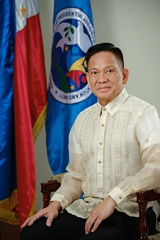 Mel Senen Sarmiento height profile photo