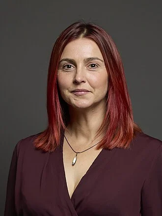 Melanie Onn height profile photo