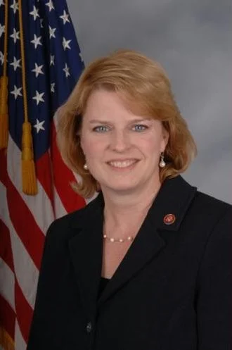 Melissa Bean height profile photo