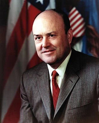 Melvin Laird height profile photo
