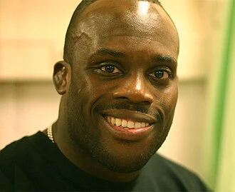 Melvin Manhoef height profile photo