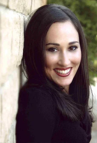 Meredith Eaton height profile photo