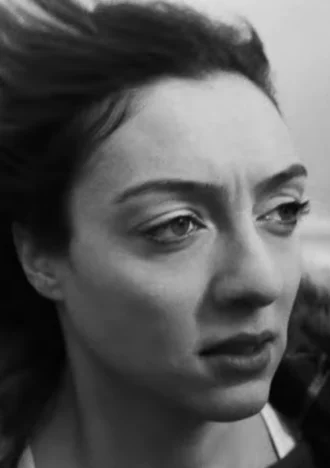 Merve Dizdar height profile photo