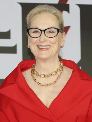 Meryl Streep height profile photo