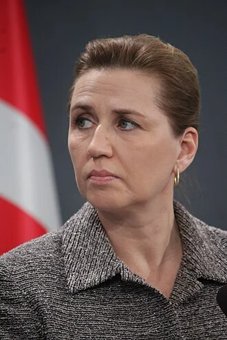 Mette Frederiksen height profile photo