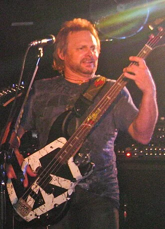 Michael Anthony (musician) height profile photo