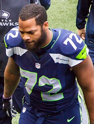 Michael Bennett (defensive lineman, born 1985) height profile photo