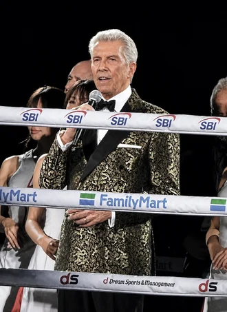 Michael Buffer height profile photo