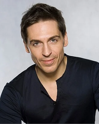 Michael Falzon (actor) height profile photo