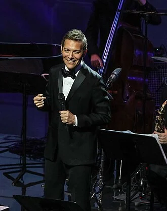 Michael Feinstein height profile photo