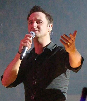 Michael Graham (singer) height profile photo