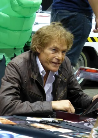 Michael Massee height profile photo
