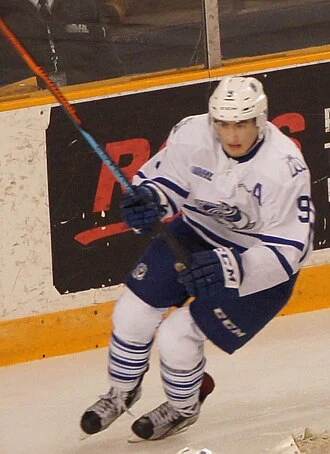 Michael McLeod (ice hockey) height profile photo