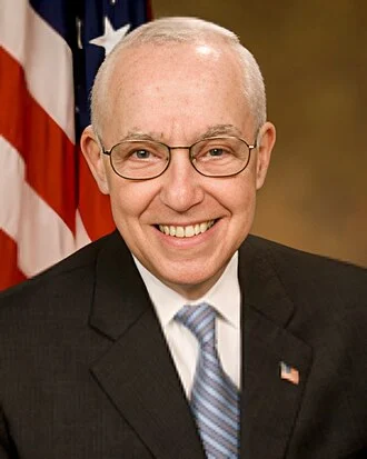 Michael Mukasey height profile photo