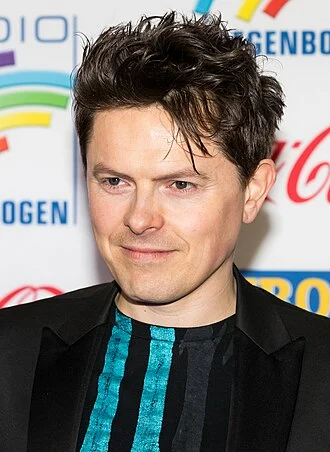 Michael Patrick Kelly height profile photo