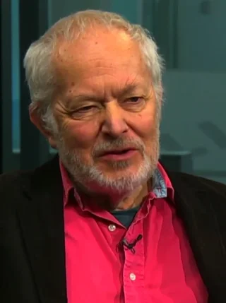 Michael Pennington height profile photo