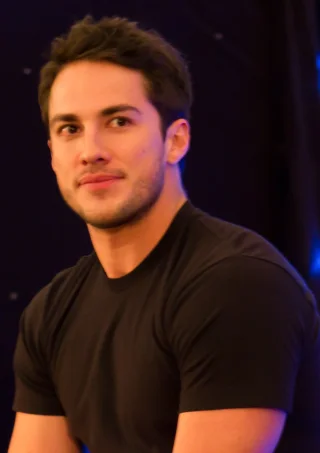 Michael Trevino height profile photo