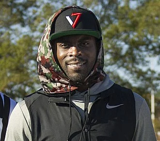 Michael Vick height profile photo
