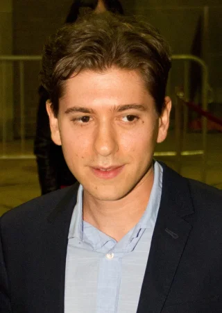 Michael Zegen height profile photo