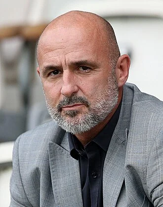 Michał Probierz height profile photo